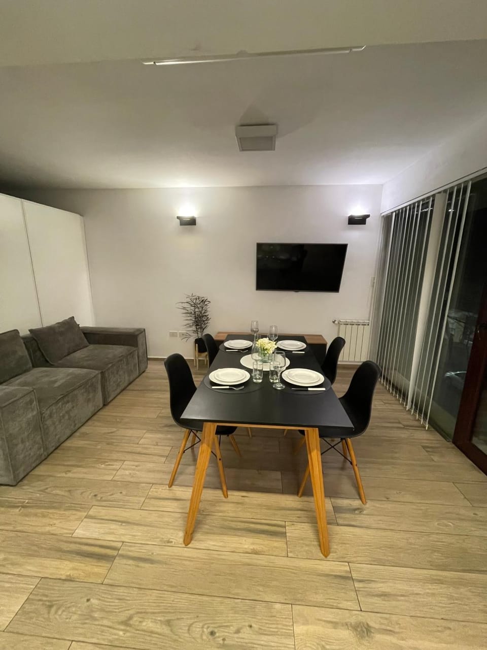 calle 61B Apartment in La Plata