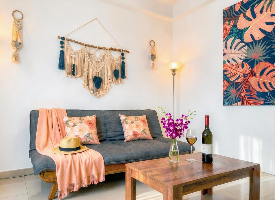 Living room, Seating area, Dining area