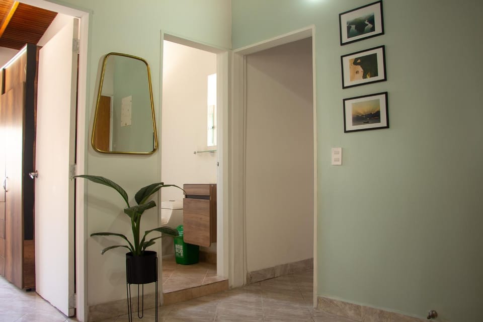 Public Bath, wardrobe