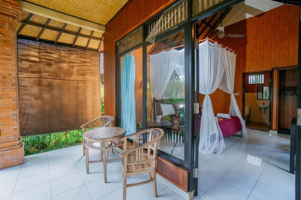 Patio, Day, View (from property/room), Balcony/Terrace, Living room, Seating area, Dining area, sunbed
