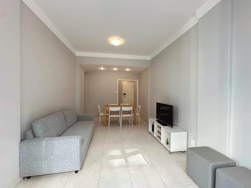 Copacabana Praia Flat - Posto 5 Apartment in Rio de Janeiro