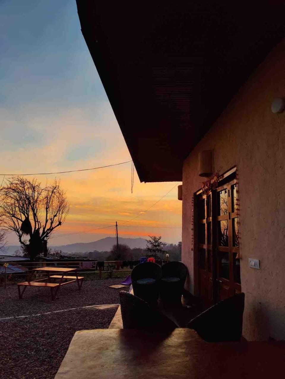 Muddy-Tales I Your cob home House in Himachal Pradesh