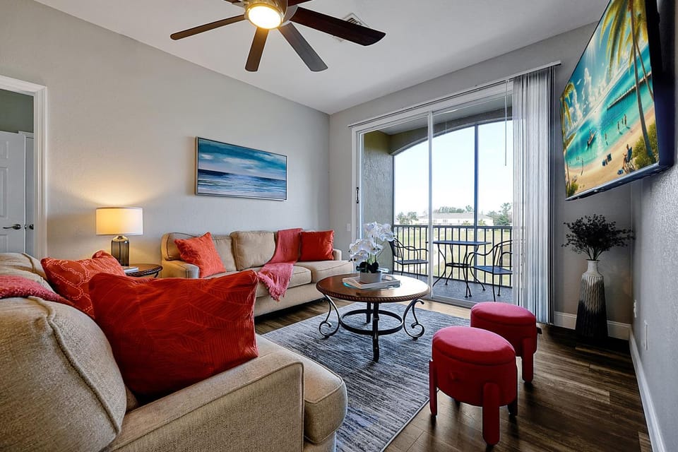 8105 COCONUT PALM WAY UNIT 205 KISSIMMEE 3BEDS House in Four Corners