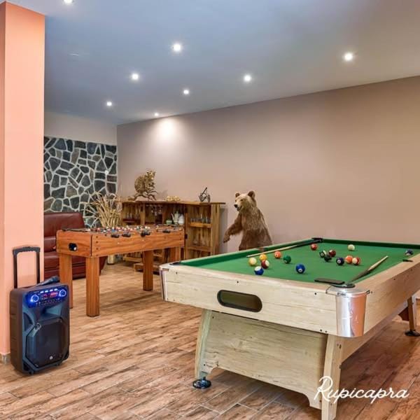 Billiard