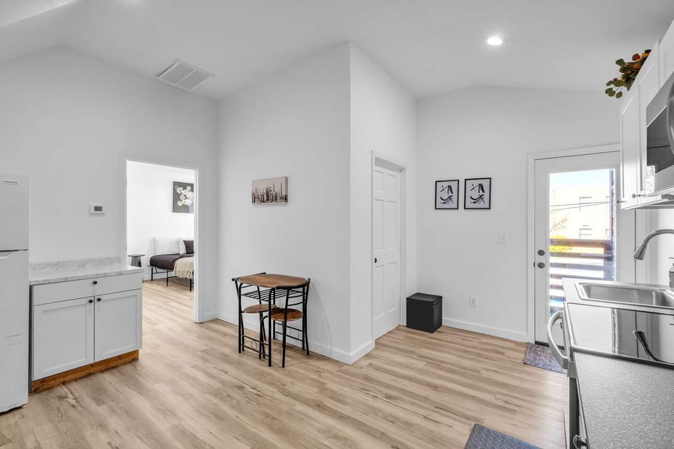 Stylish 2-Bedroom Home in Nashville House in Nashville