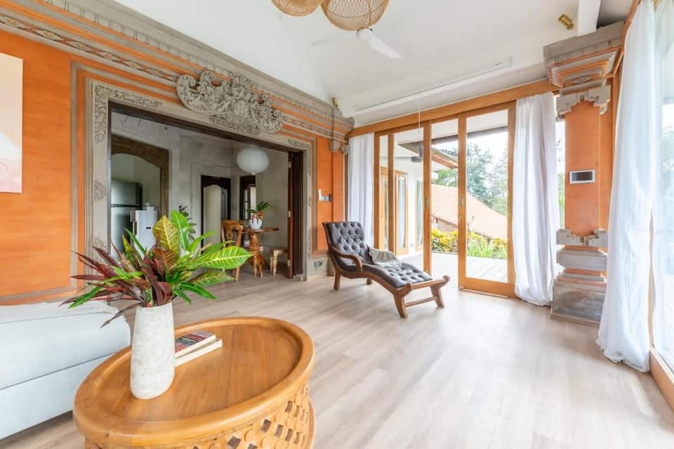 Honey Hill Villa House in Ubud