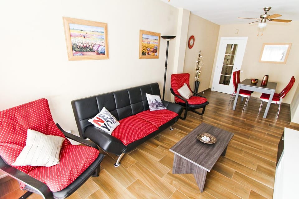 Communal lounge/ TV room, Living room