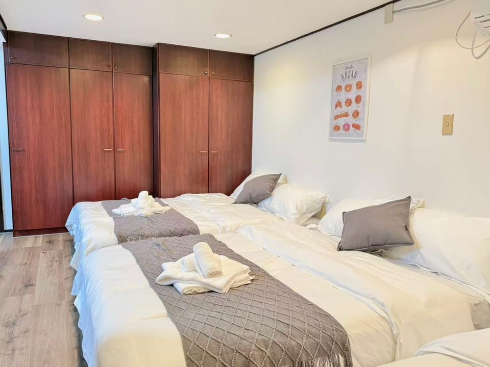 Shinjuku Waseda Bravo 1 Apartment in Shinjuku
