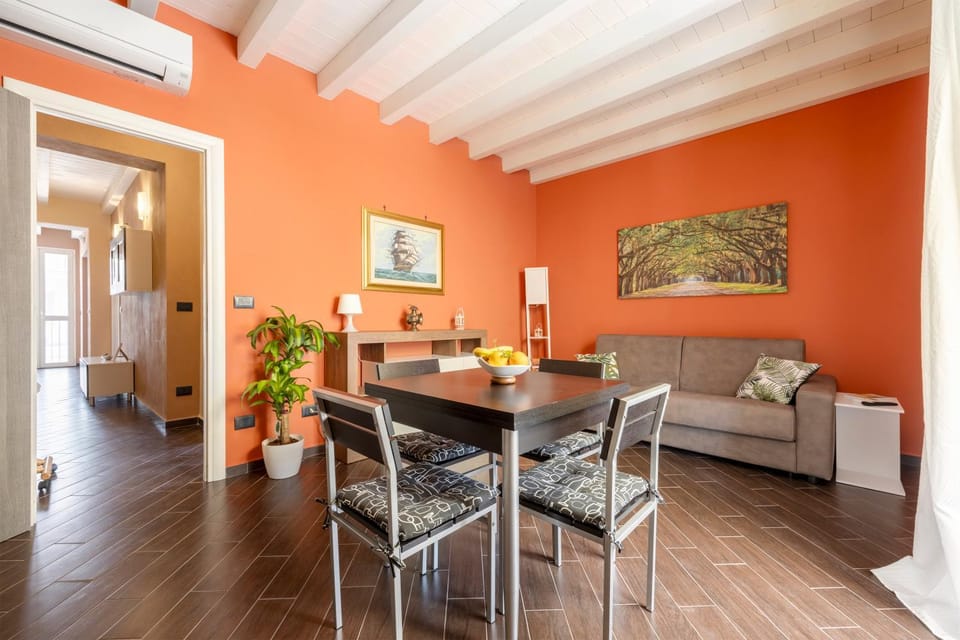 Living room, Seating area, air conditioner