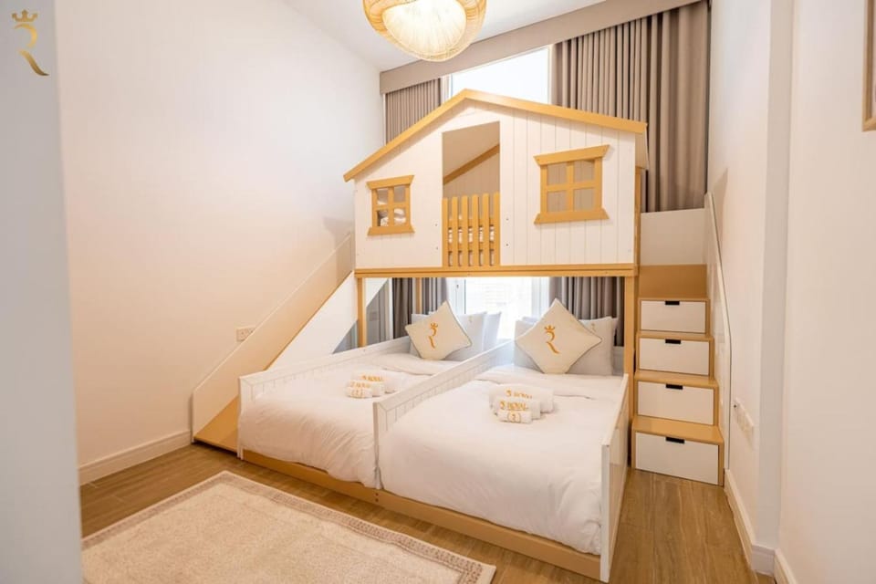 bunk bed