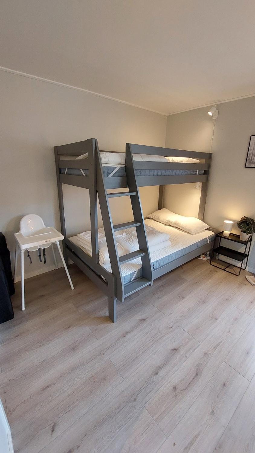 bunk bed