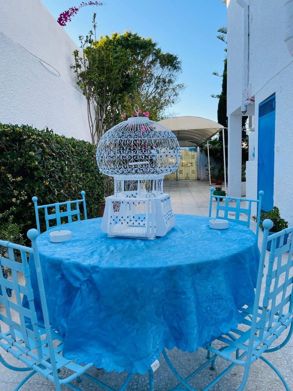 Maison bleue Villa in Tunis Governorate, Tunisia