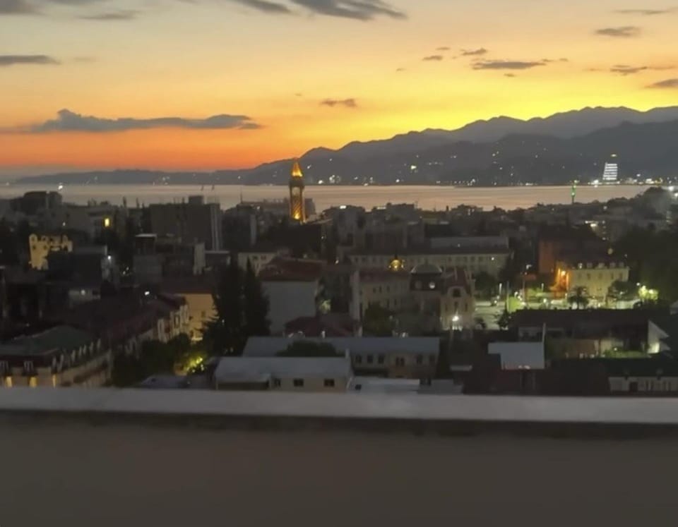 City view, Sea view, Sunrise