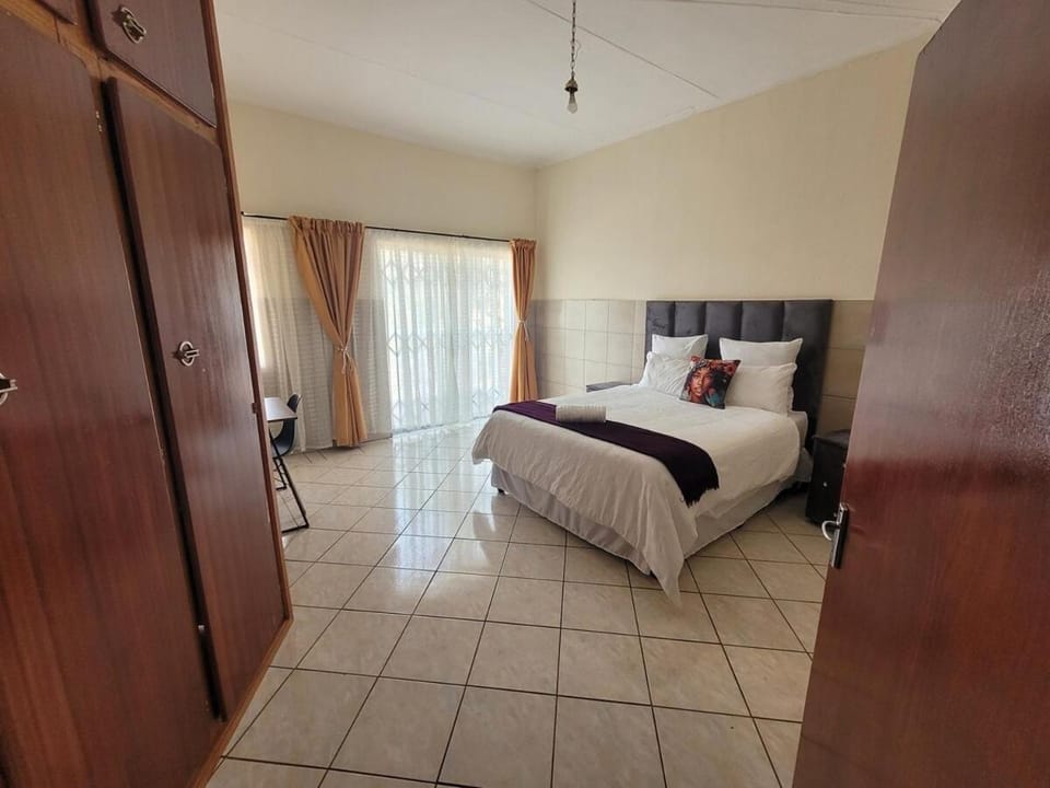 Casa Gabriel House in Africa