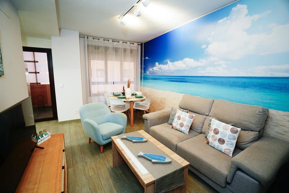 Communal lounge/ TV room, TV and multimedia, Living room