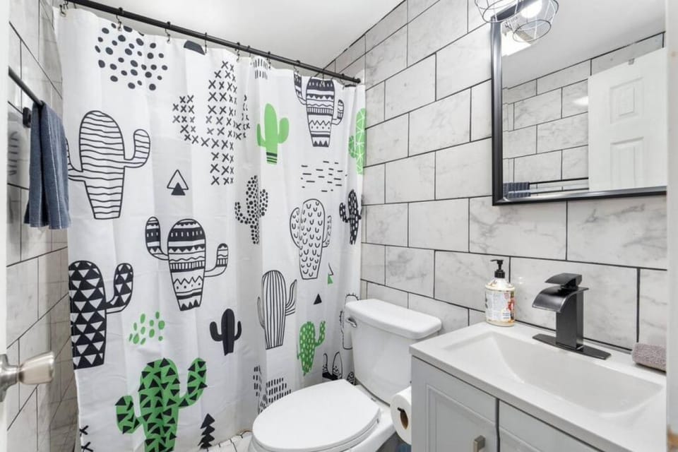 Adorable Guesthouse House in Phoenix