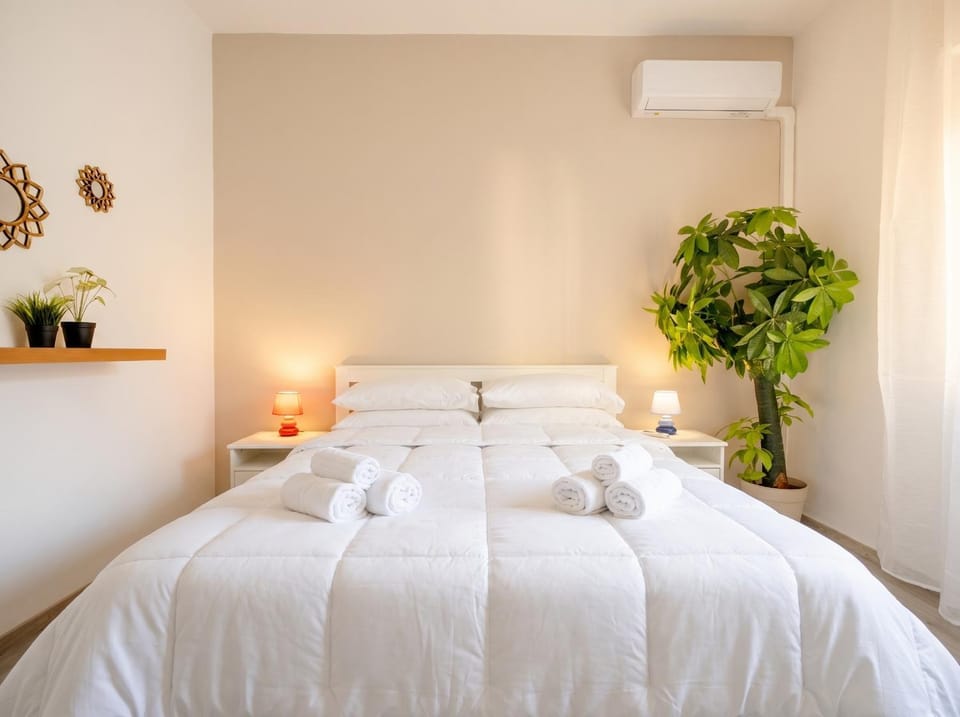 Poggio Suite Bright Urban Stay Apartment in Bari
