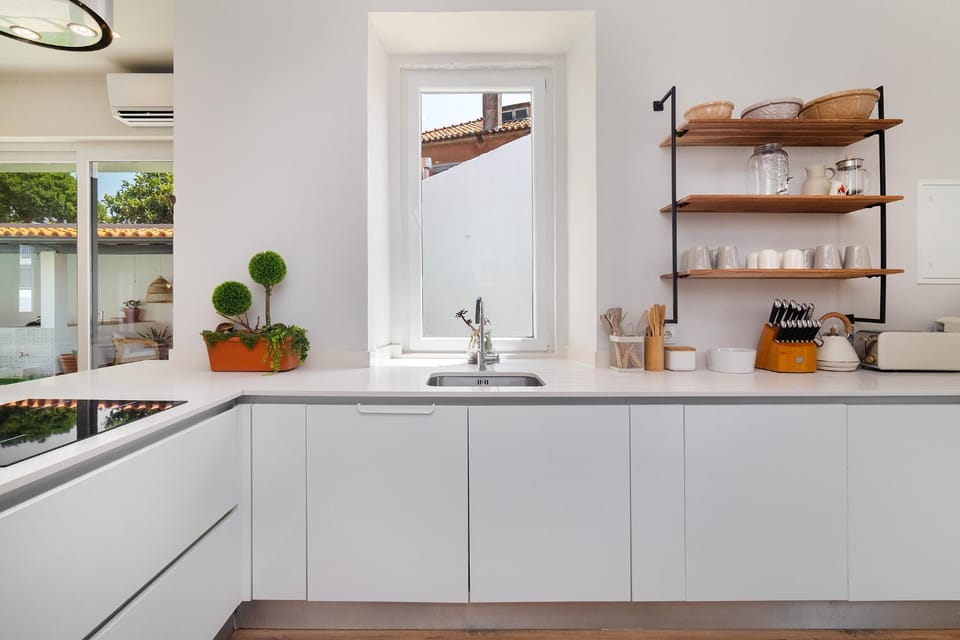 Coffee/tea facilities, Kitchen or kitchenette