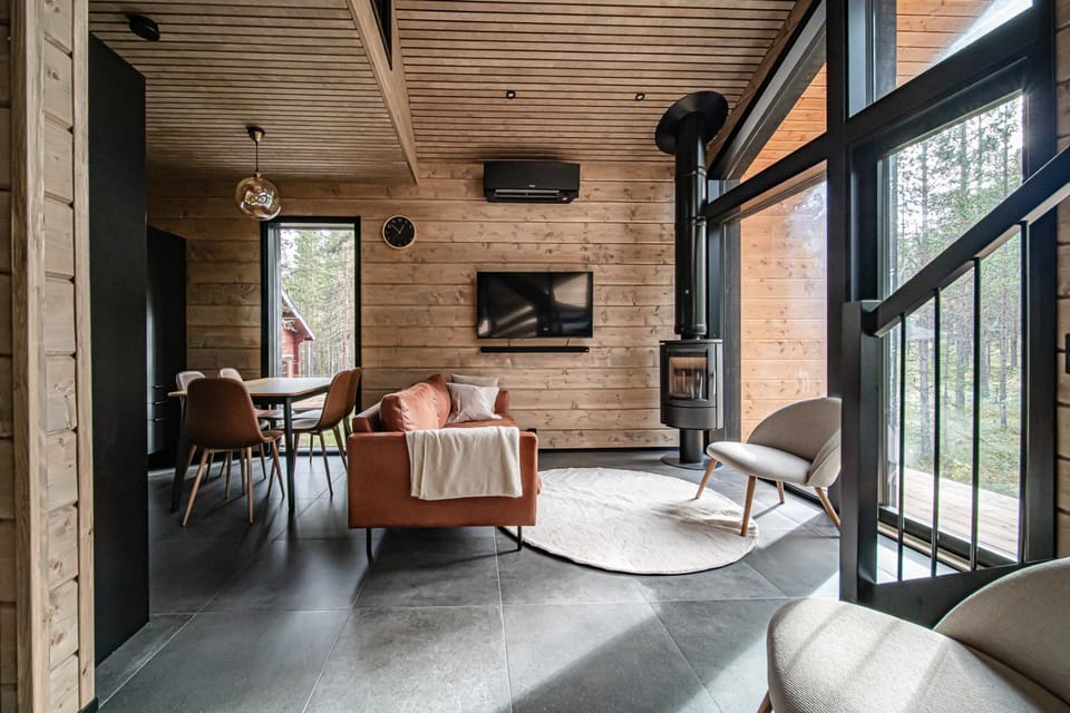 TV and multimedia, Living room, Dining area, fireplace, heating, internet, air conditioner