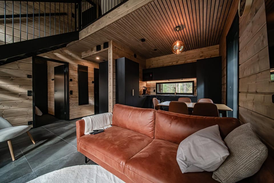 TV and multimedia, Living room, Photo of the whole room, Seating area, Bedroom, heating, internet, kitchen, air conditioner