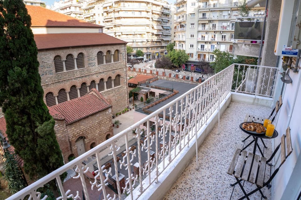 Day, View (from property/room), Balcony/Terrace, City view