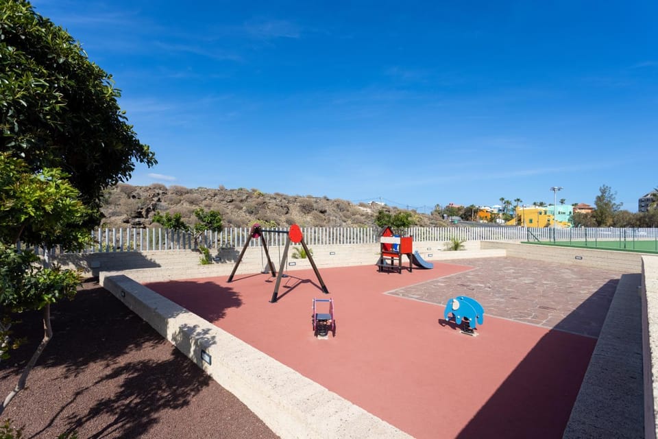 Day, Children play ground