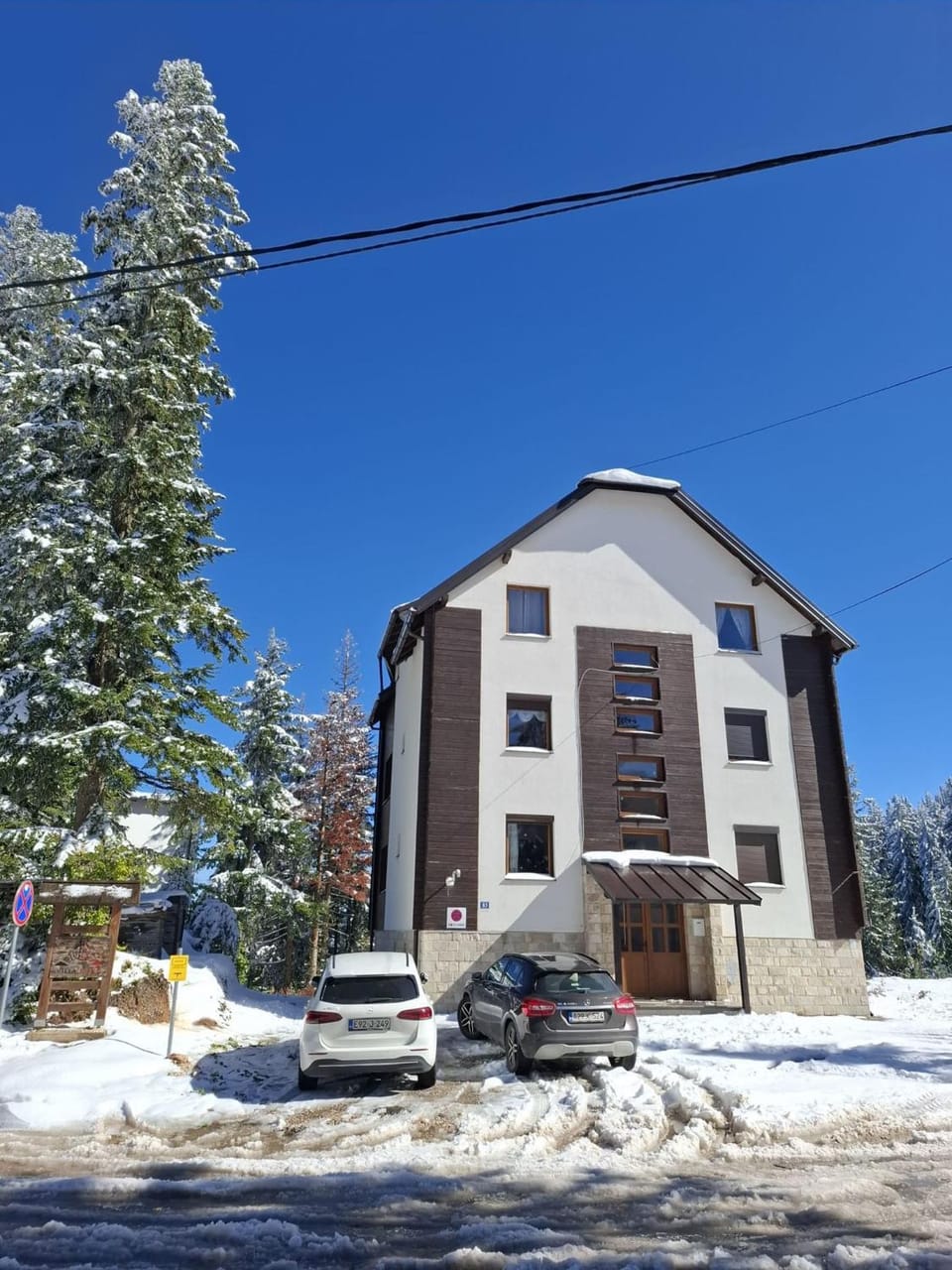Property building, Winter