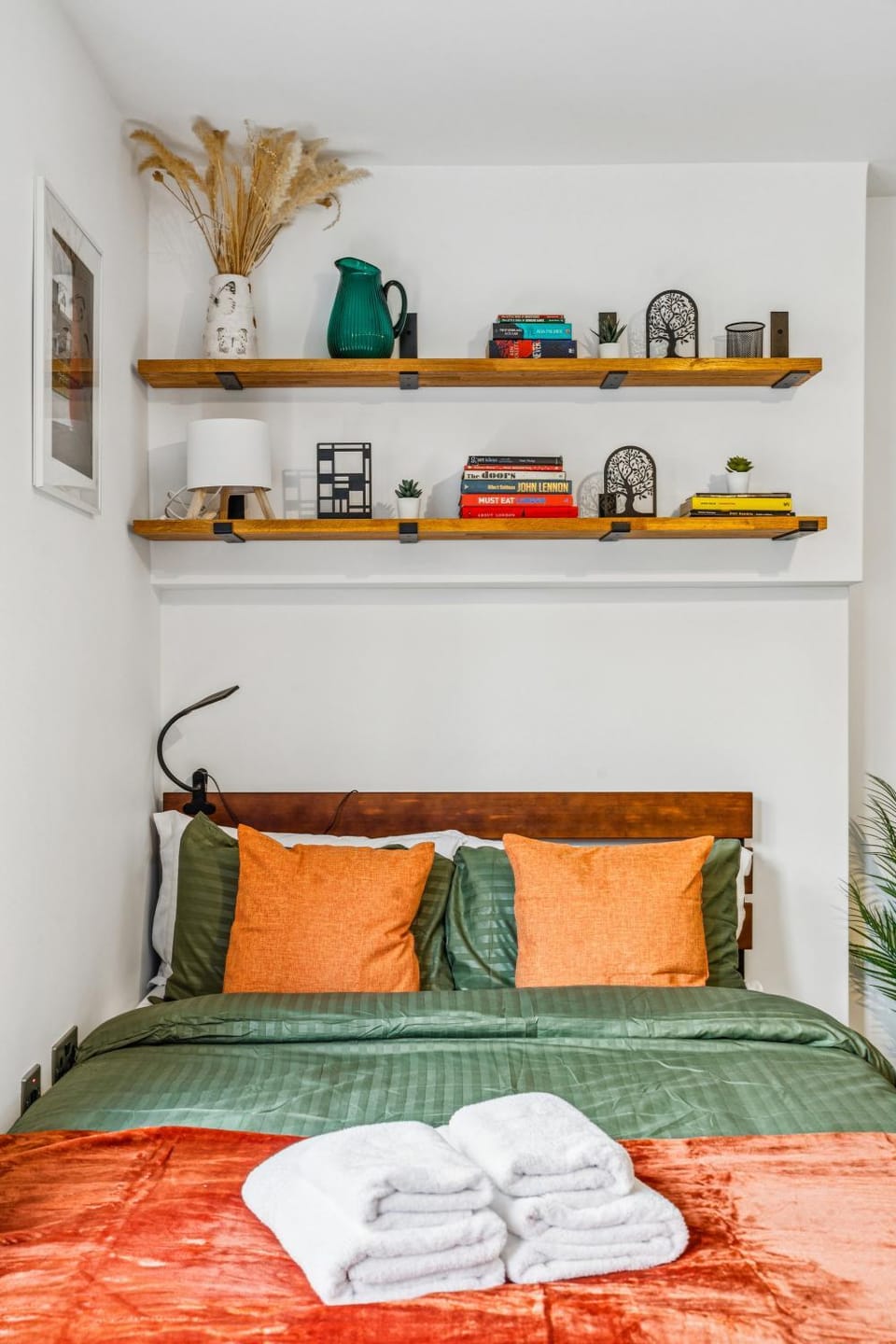 Bed, Bedroom