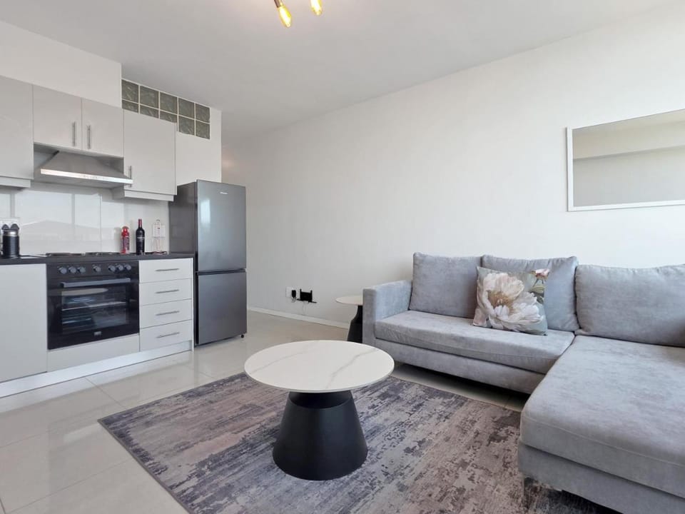 809 Mouille Grange Apartment in Cape Town