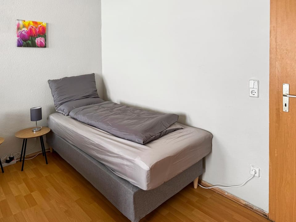 Bed, Photo of the whole room