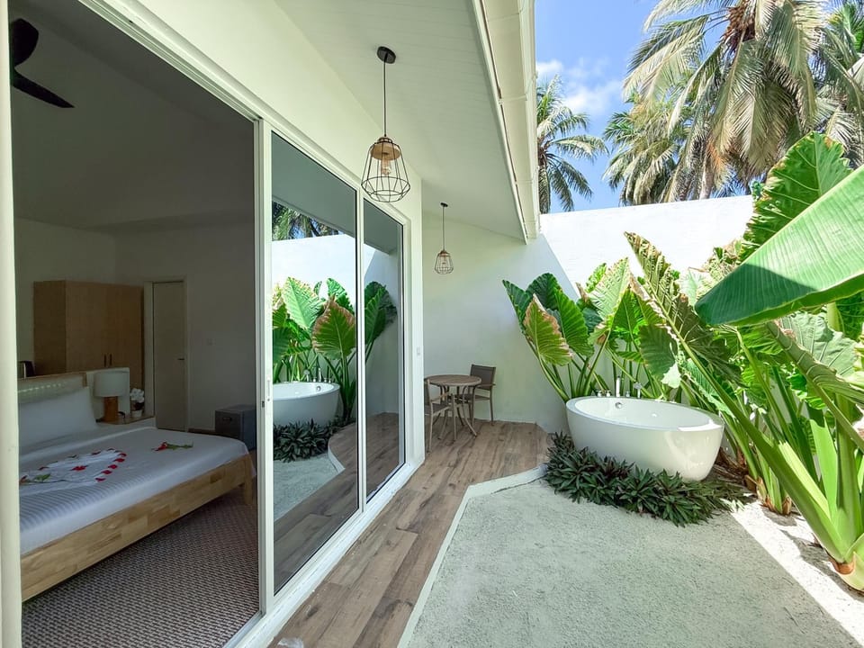 Patio, Garden, Balcony/Terrace, Garden view