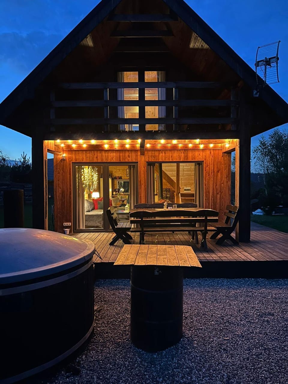 Sikorzyno kolo Gołubie ,Domek w sielskim klimacie ,niedaleko jeziora na Kaszubach-do 10 osob,sauna ,balia,kominek, cisza i spokój House in Pomeranian Voivodeship