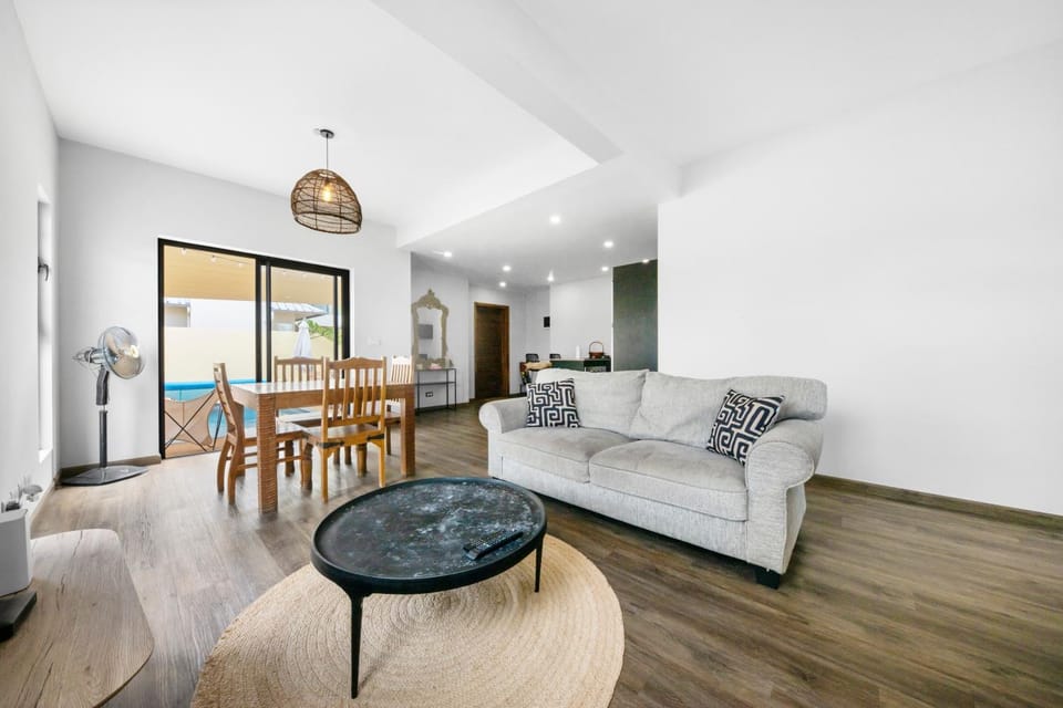 Grand Ānaya II - Luxury 5br Villa - 2x Pools & Jacuzzi - Cinema Room Villa in Flic en Flac