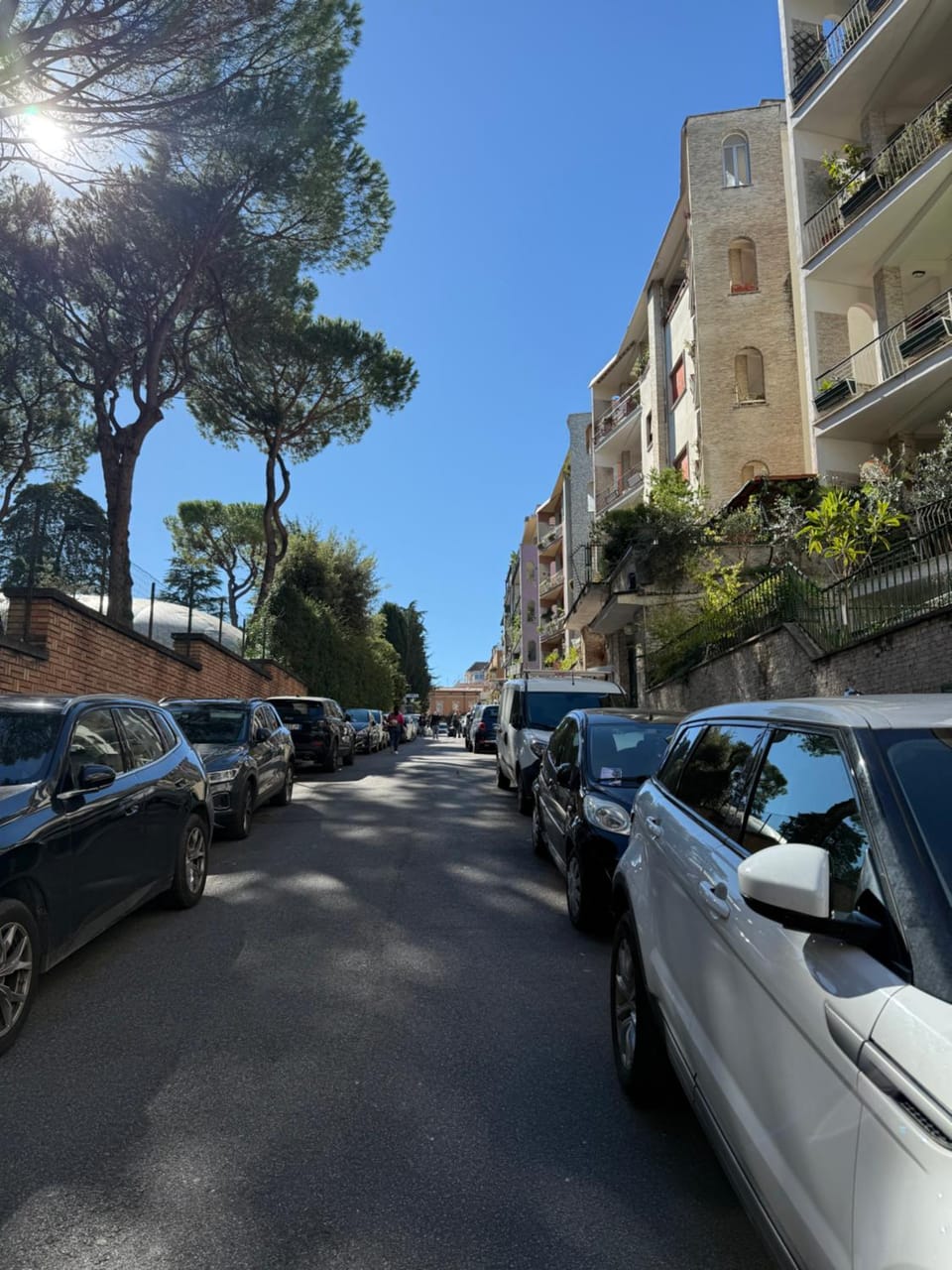 Neighbourhood, Street view