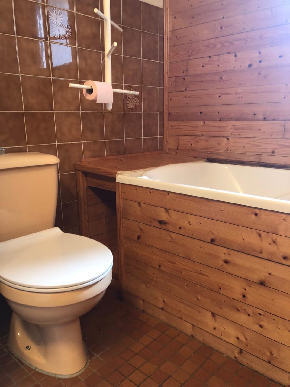 Bathroom, Living room