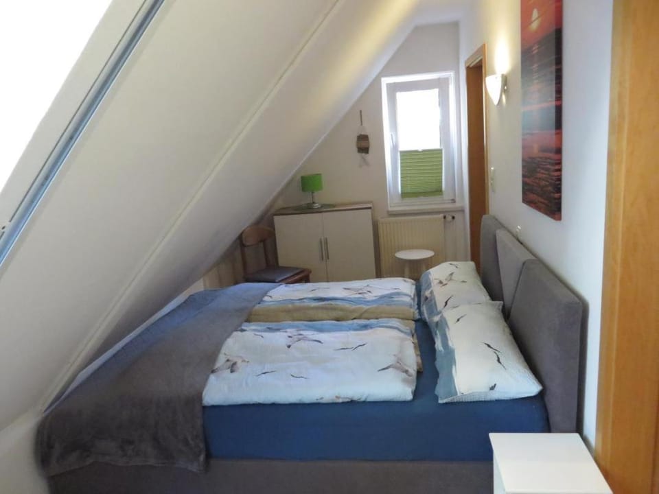 NEU! Ferienwohnung Sonnenschein OG Apartment in Aurich