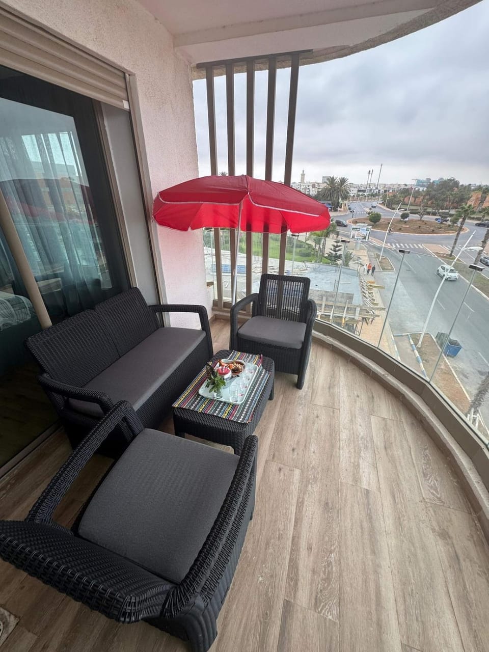 Appartement neuf avec piscine, balcon et à deux pas de la mer" Apartment in Casablanca-Settat