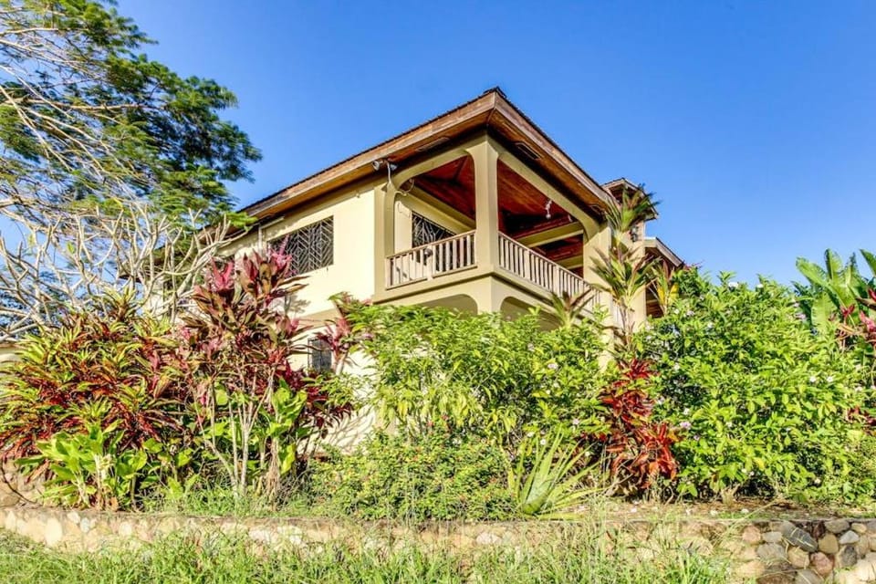 Apartment at Villa Maya -Gold Standard and Certified Apartment in San Ignacio