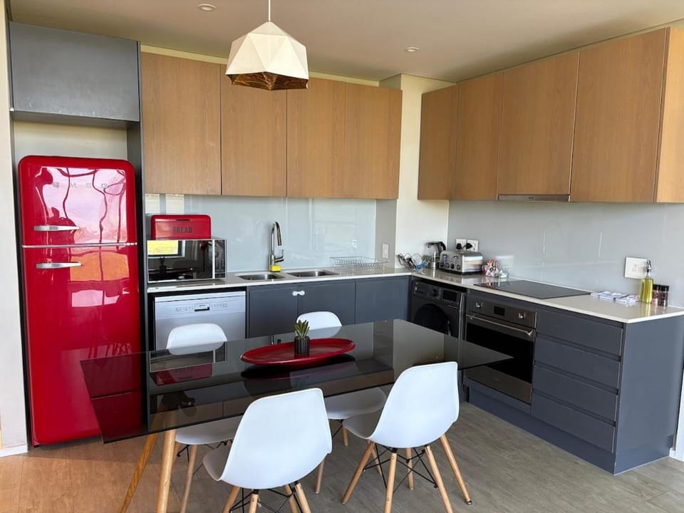 2 Bed Executive Apartment Table Mountain views Apartment in Cape Town