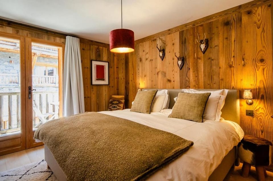 Chalet Sapins - Full Chalet - Luxury Experience - Elegance & Confort - Private Pool Chalet in Sainte-Foy-Tarentaise