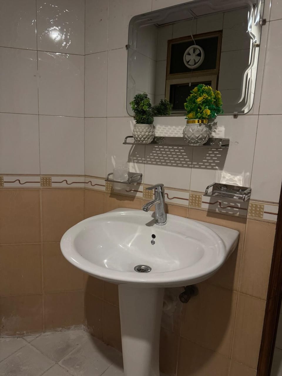 Private Self Check in Presidential 3 bed apartment in F11 Apartment in Islamabad Capital Territory