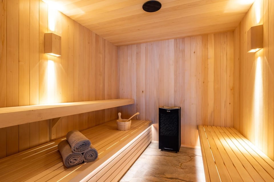 Sauna, Sauna, Spa and wellness centre/facilities