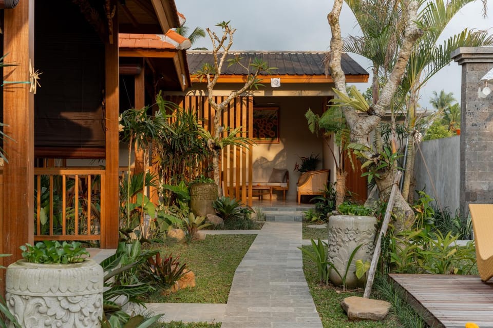 Duara Ubud Wooden Suite Bed and Breakfast in Ubud