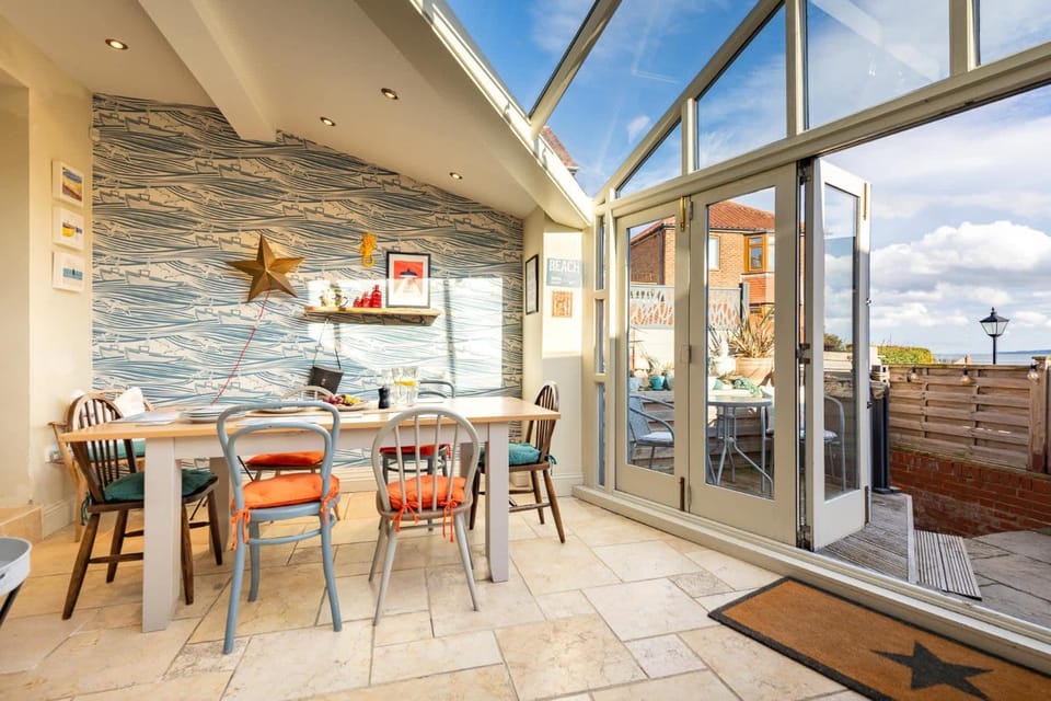 Harbour View House Old Town Sea Views Sleeps 8 House in Scarborough