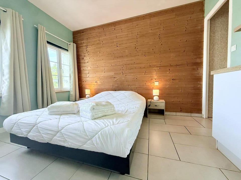 1767 - Le Cocon Vert Apartment in Nouvelle-Aquitaine