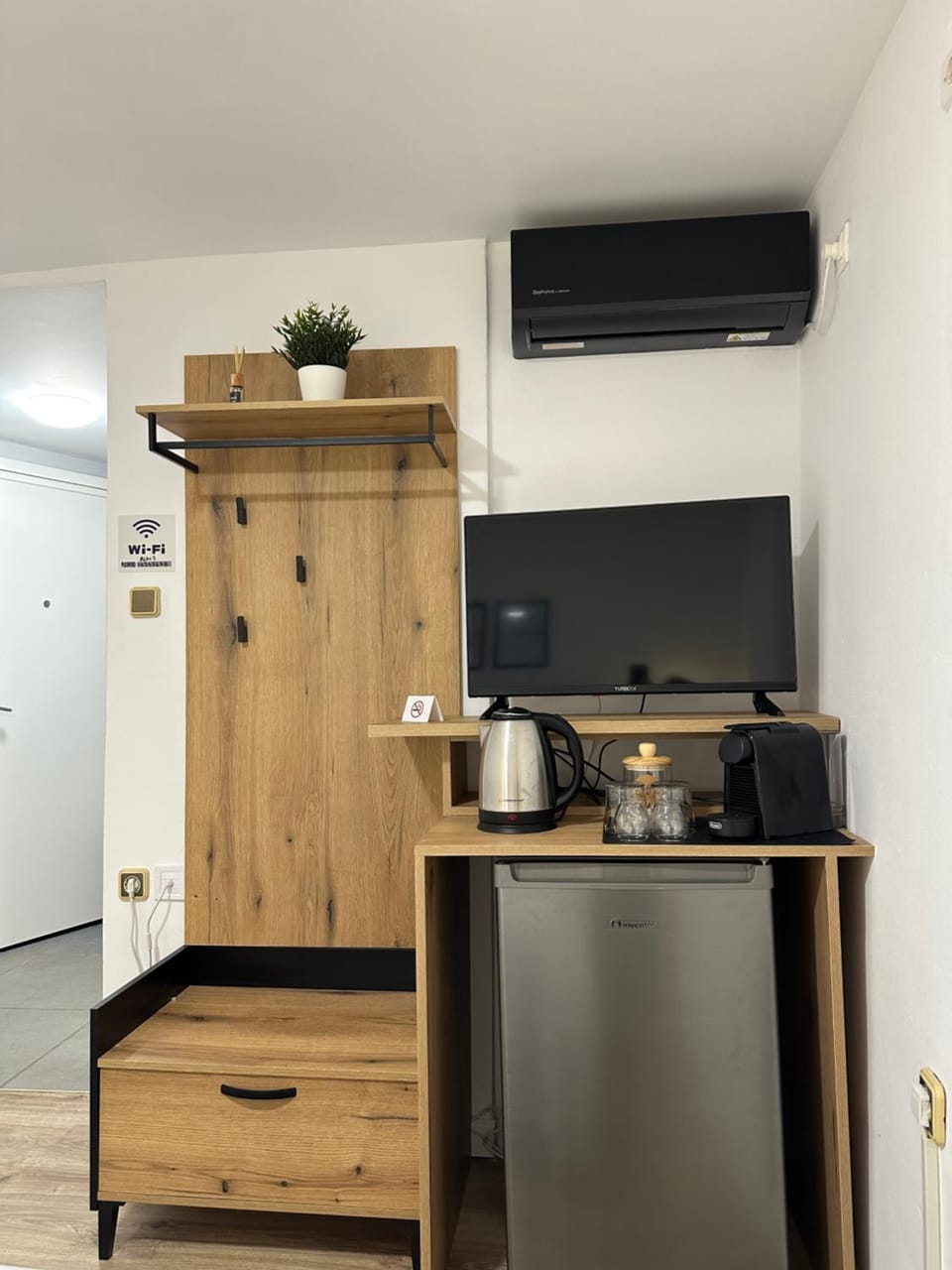 TV and multimedia, Coffee/tea facilities