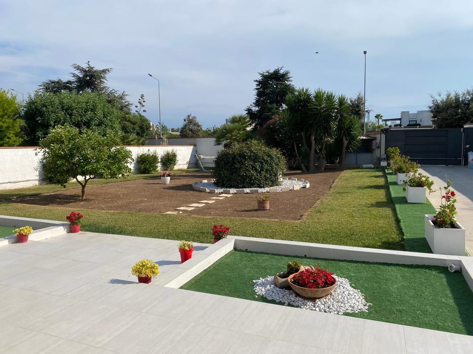 Garden, Garden view