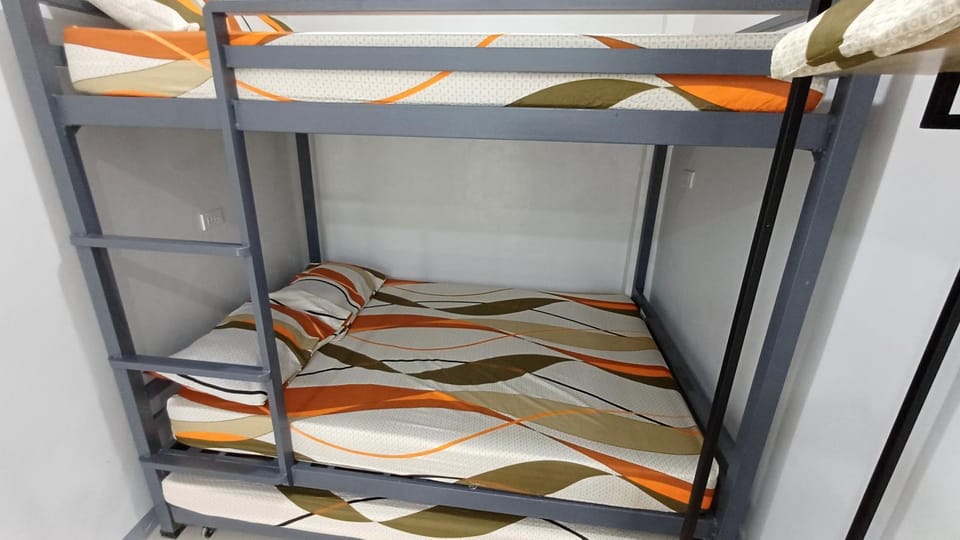 Bed, bunk bed
