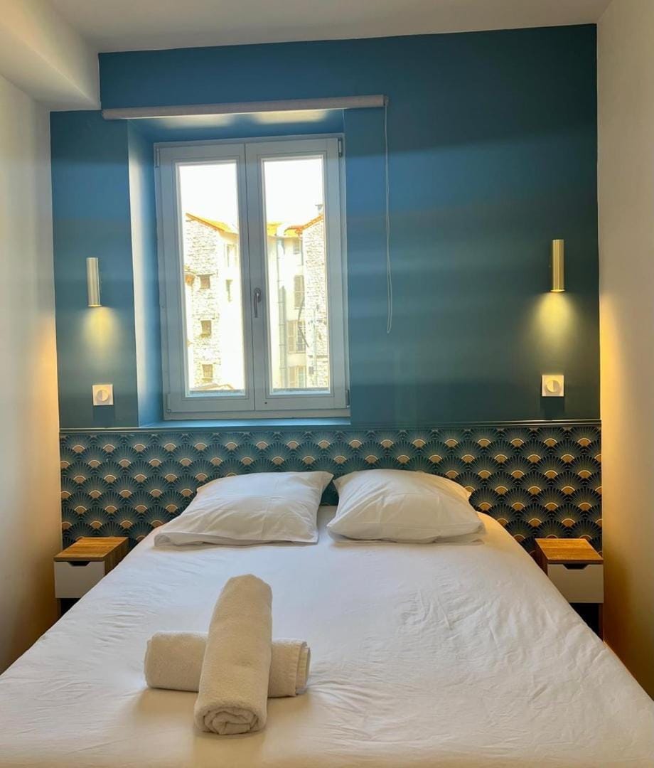 MASSENA 27 Apartment in Nice