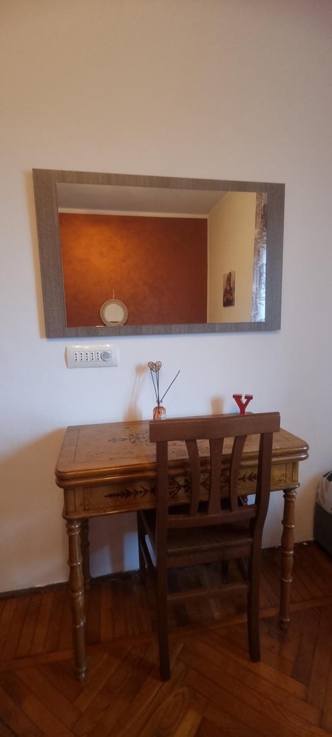 Seating area, Bedroom